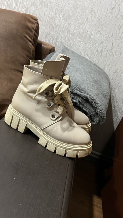 Зимові шкіряні черевики