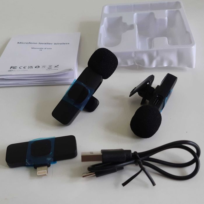 Kit 2 Microfones Novos s/ Fios Lapela Wireless p/ iPhone iPad