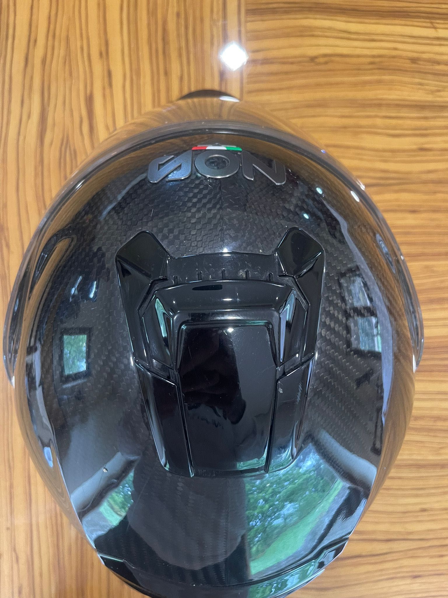 Capacete carbono NOVA c/ auricular L