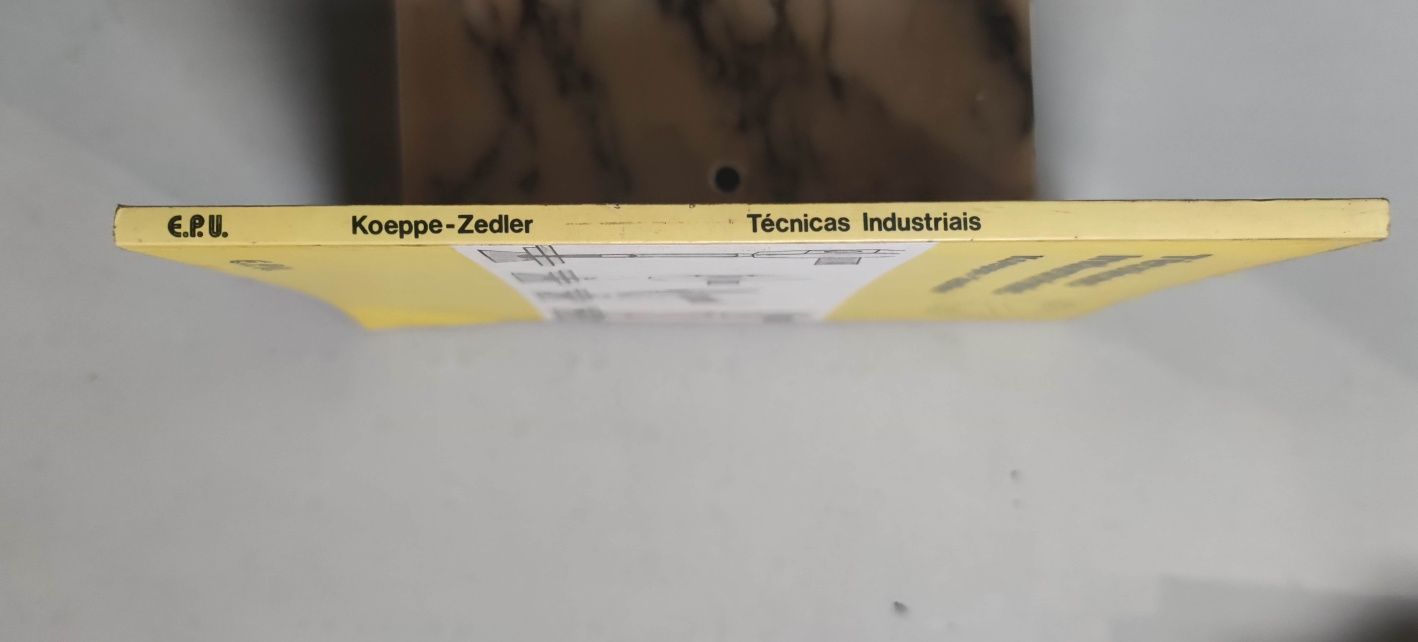 Livro- Ref CxC  - Koeppe / Zedler - Técnicas Industriais