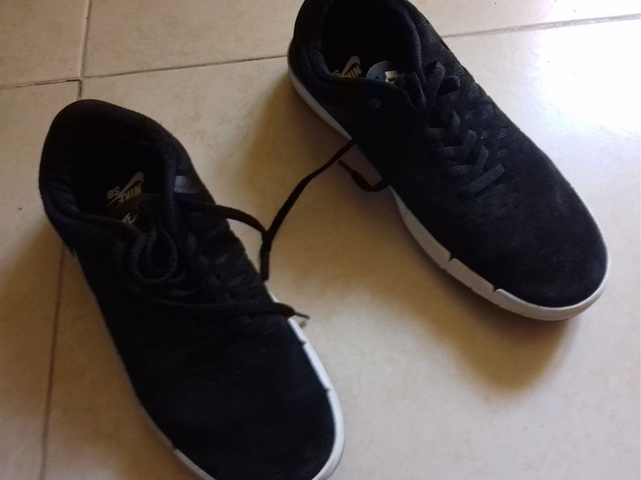 Tenis como novos originais nike n40