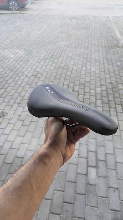 Selim Fizik Aliante R5 150mm