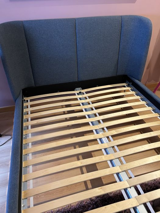 Cama 140x200cm estofada ikea azul-cinz nova ofert colchǎo