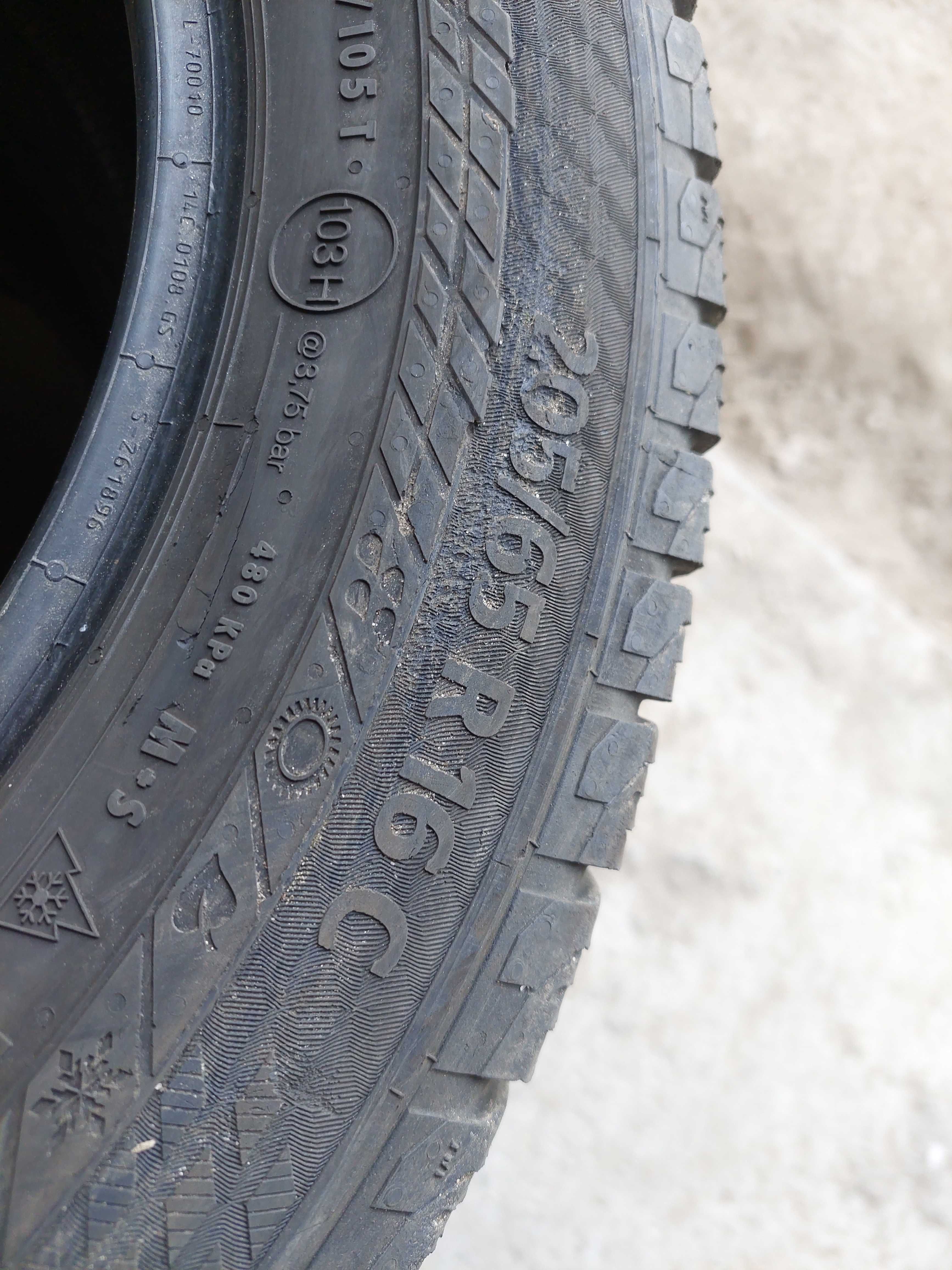 205/65R16C CONTINENTAL VANCONTACT 4SEASON 6,5-7mm2022r(K889)