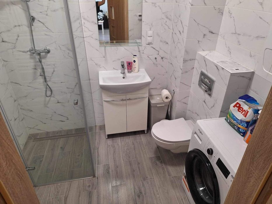 Nowoczesne dwupokojowe mieszkanie z ogródkiem