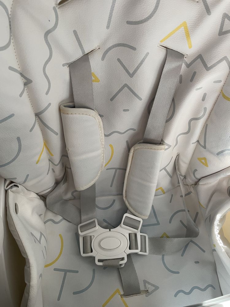 Дитячий стільчик для годування Bambi M 3822