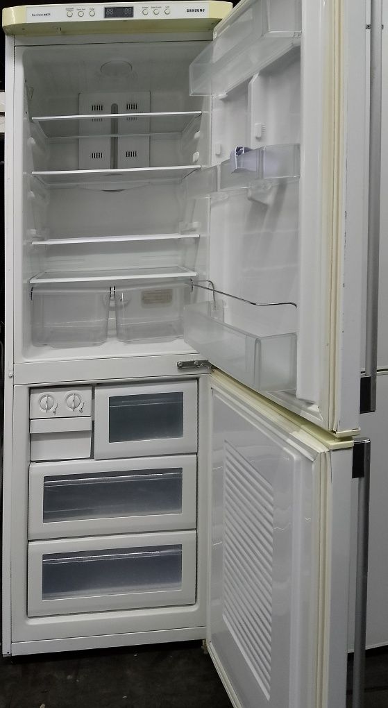 Lodówka Samsung Nofrost bezszronowa 175cm  sprawna transport