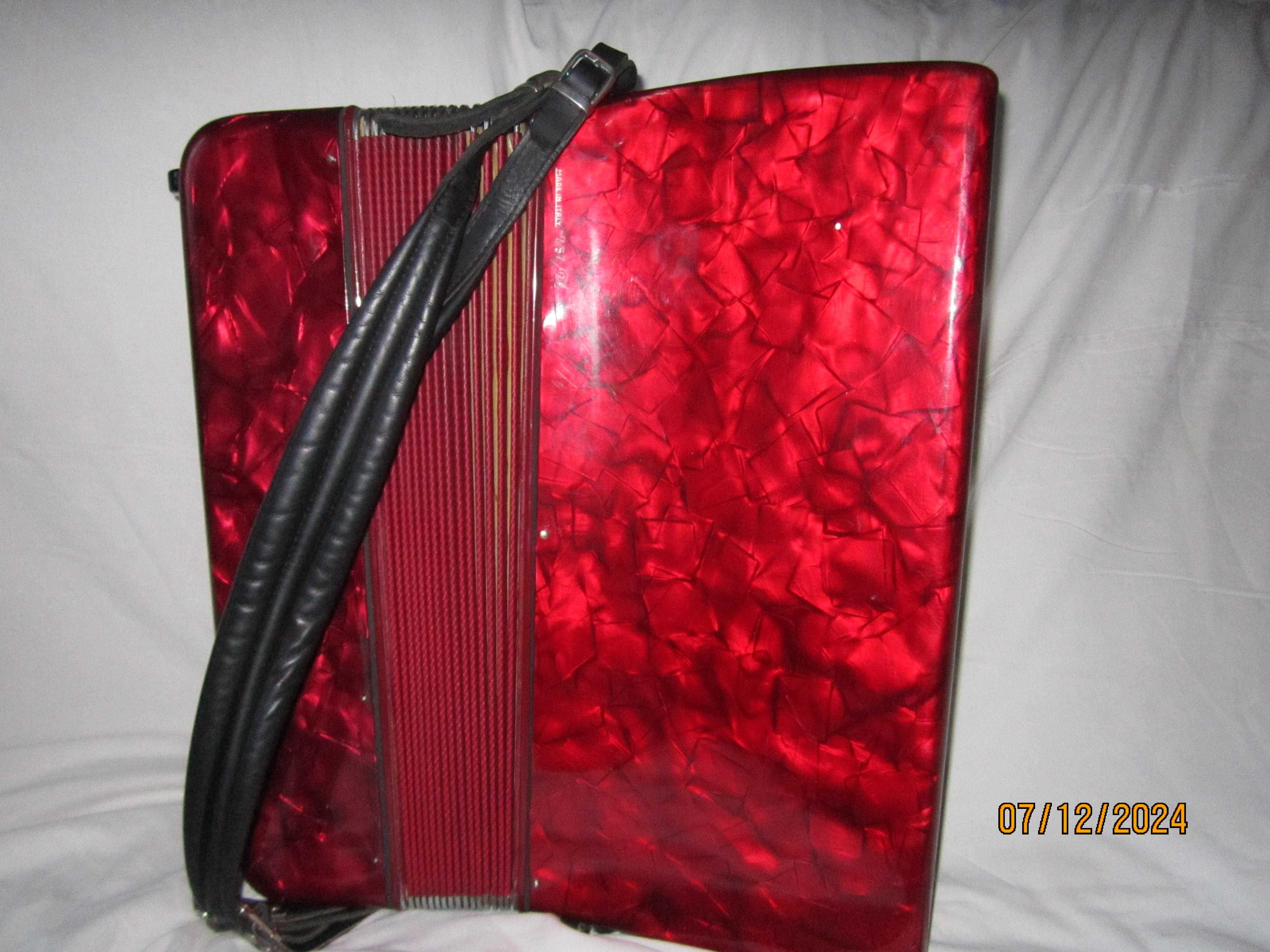 Akordeon Frontalini 120/4 (MMML),Video,,