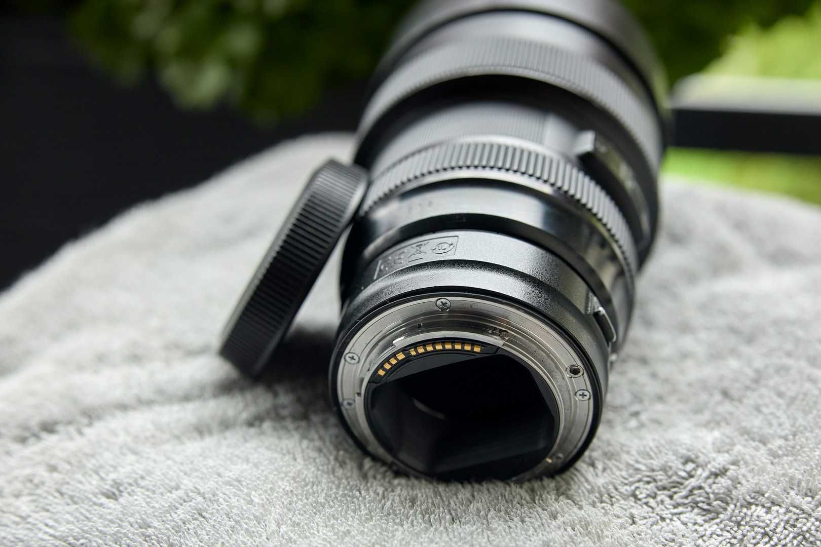 Sigma 14-24mm f/2.8 DG HSM Art Canon EF + Canon Mount Adapter