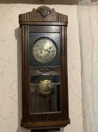 Настінний антикварний годинник Gustav Becker