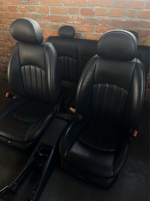 Шкіряний салон mercedes cls w219