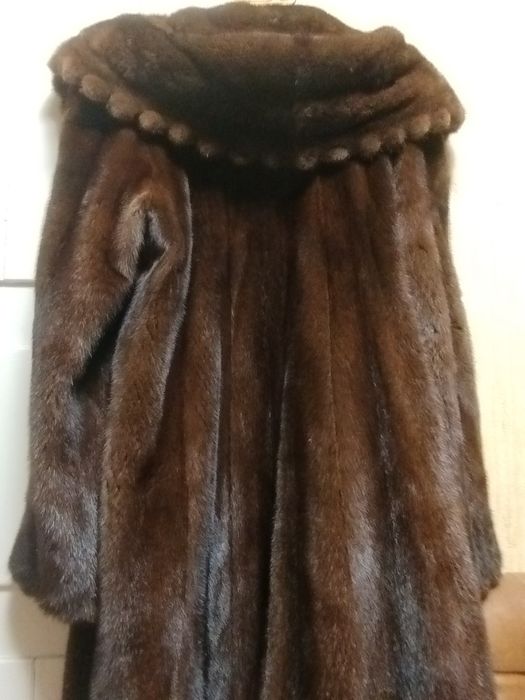 Дуже якісна норкова шуба