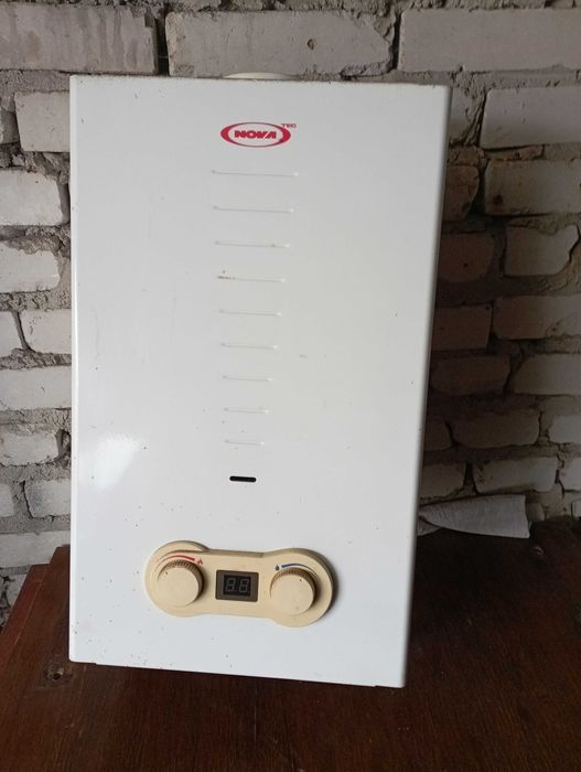 Продам газову колонку Б/У в гарному стані