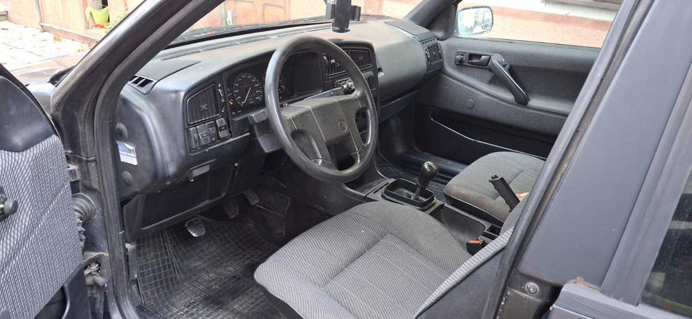 Volkswagen  Passat B3