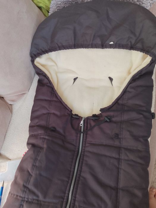 Śpiworek zimowy do wózka