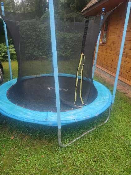 Trampolina do skakania