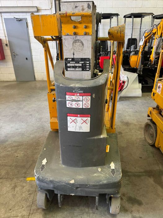 Plataforma elevatoria 8M JLG Toucan Junior (USADA)