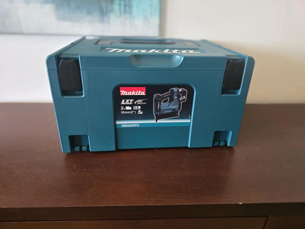 Makita DBN500 18v +3x akumulator + ładowarka+ walizka - stan nowy.
