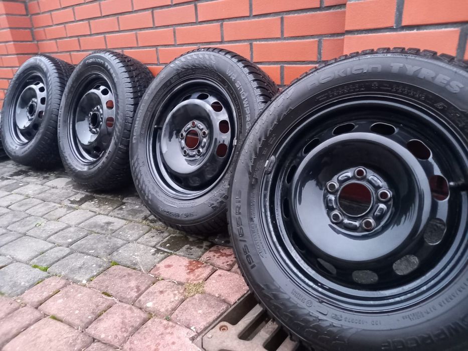 Ford Koła  felgi 5x108 opony zimowe 195 65 R15 komplet 4 sztuk