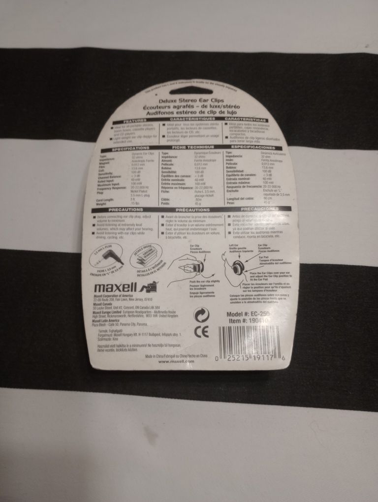 Słuchawki EC-250 firmy MAXELL.