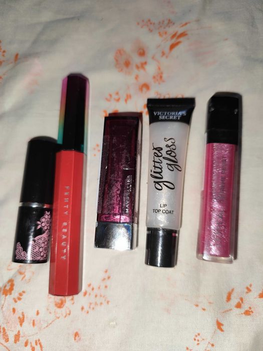 Косметика разных брендов, туалетная вода