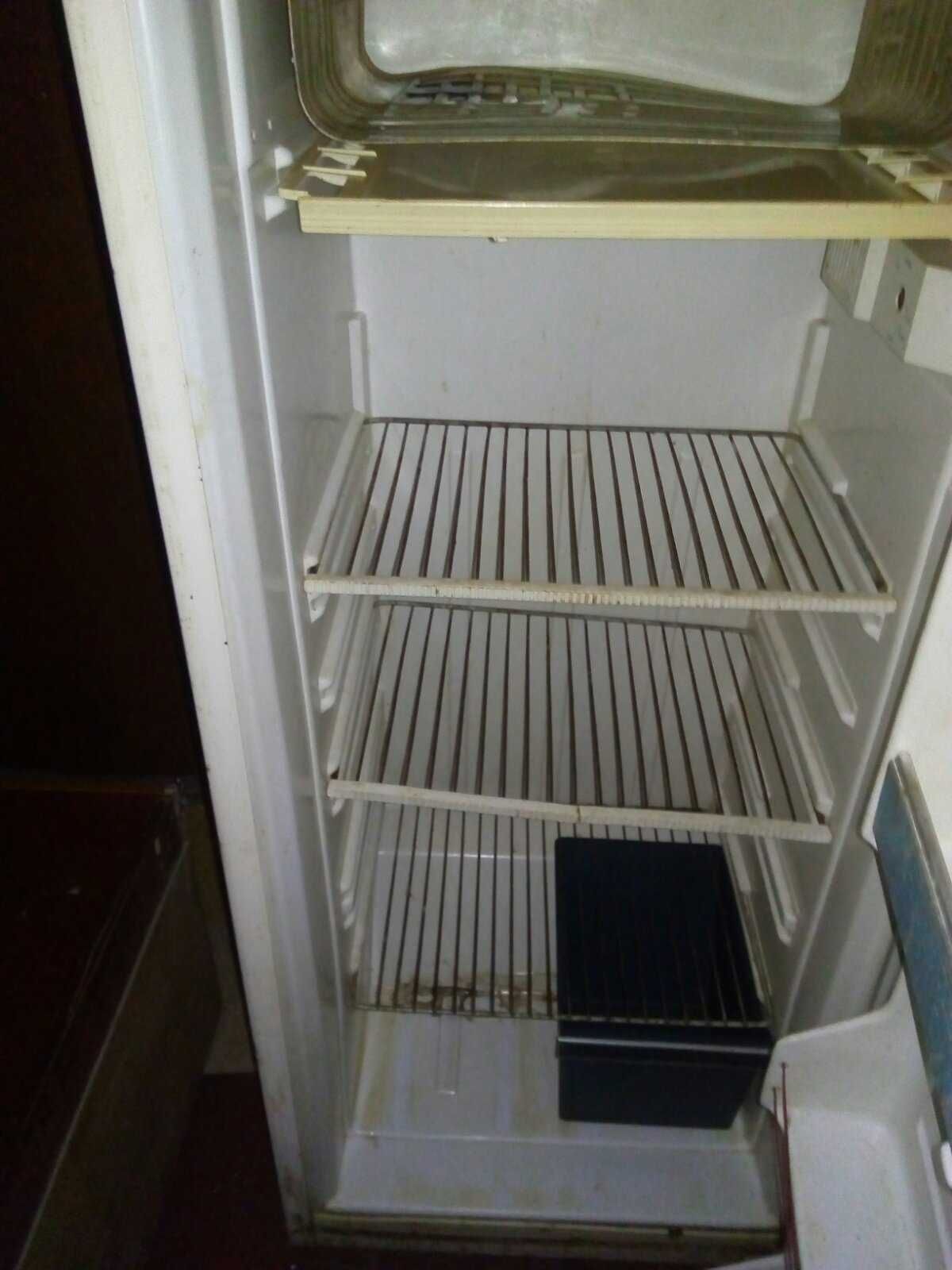 Холодильник "Апшерон" бесплатно