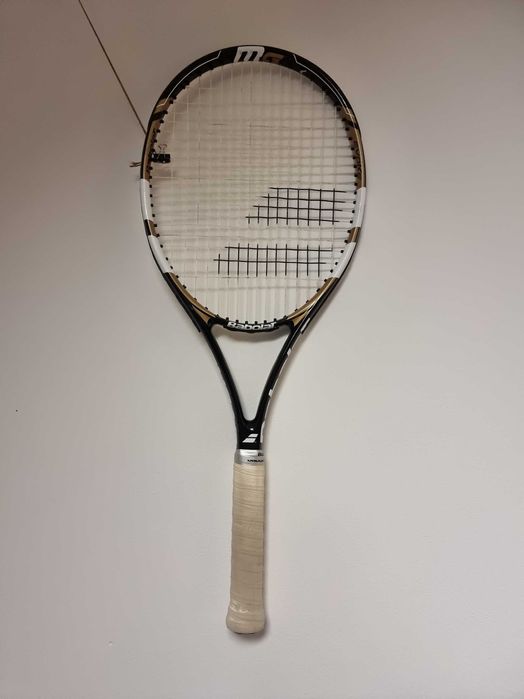 Rakieta Tenisowa firmy BABOLAT Evoke102 czarno-biała 660 cm +Pokrowiec