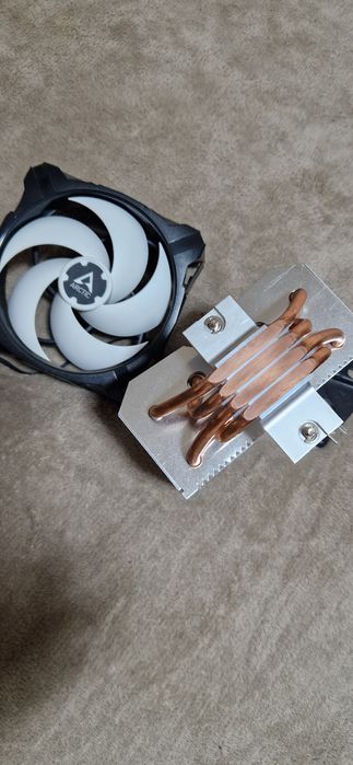 Кулер Arctic freezer i35