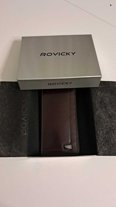 Etui na karty nowe skóra