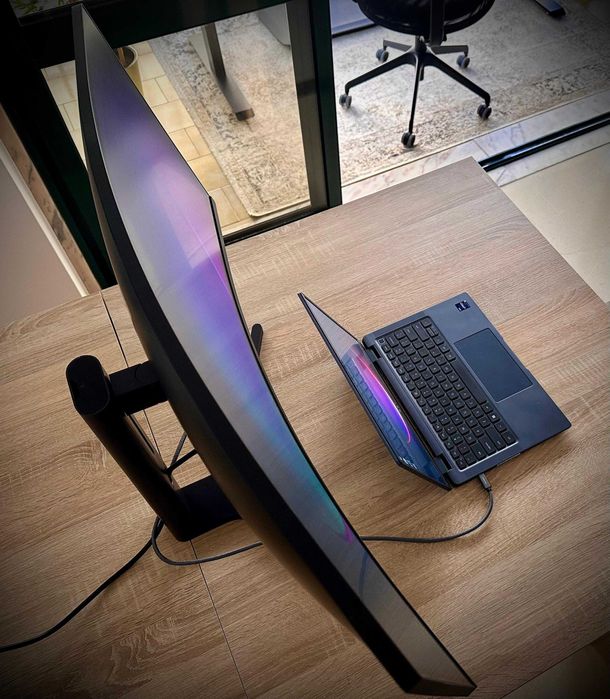 Xiaomi Mi Curved 34" 144Hz WQHD - Como Novo + Oferta de Braço