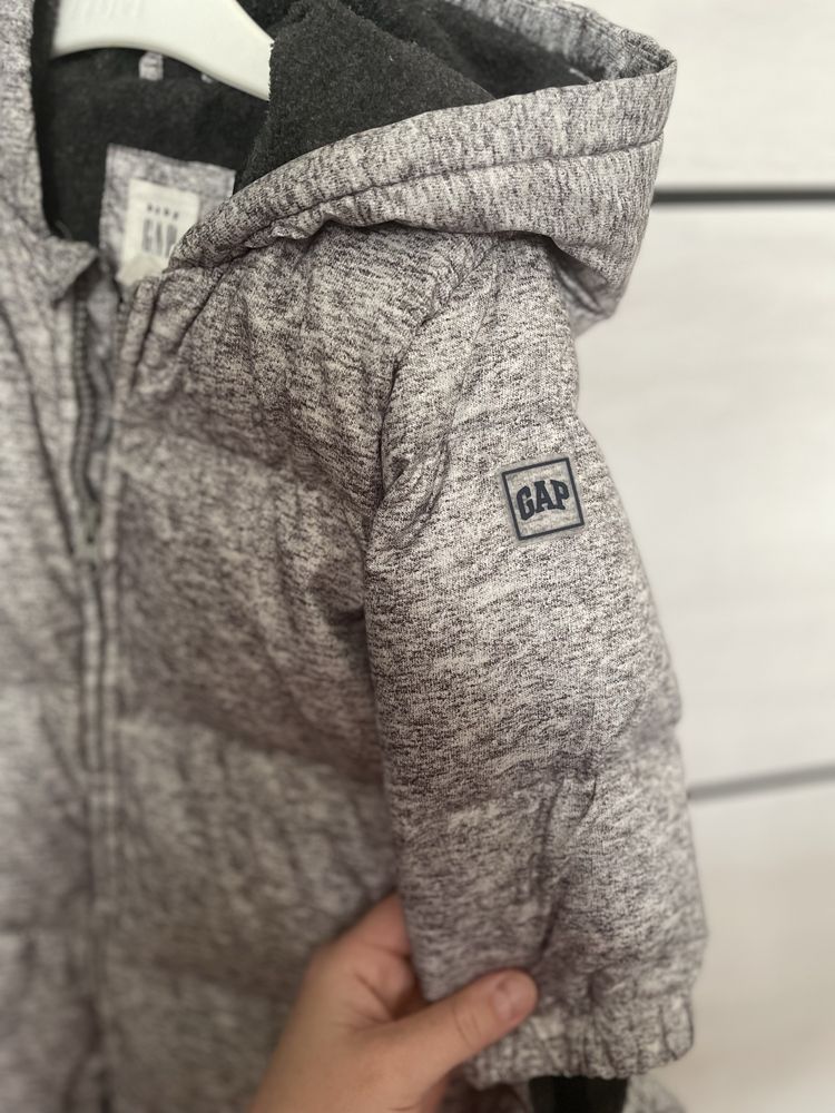 Дитячий пуховий комбінезон Gap
