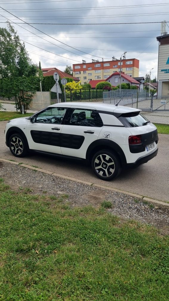 Citroën C4 Cactus 1.2 82KM BENZYNA Tylko 50 tyś. Przebieg C3 megane