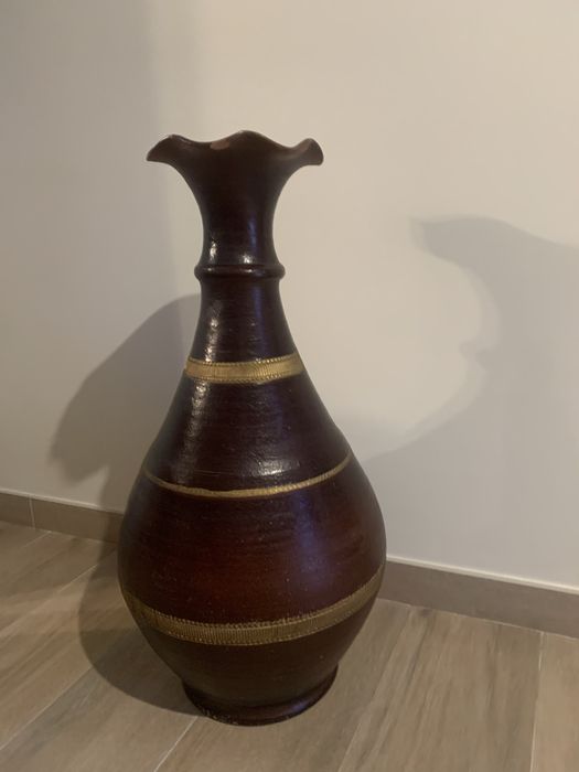 jarro em loiça antigo