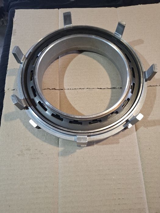 Корпус поршнів Lov Revers