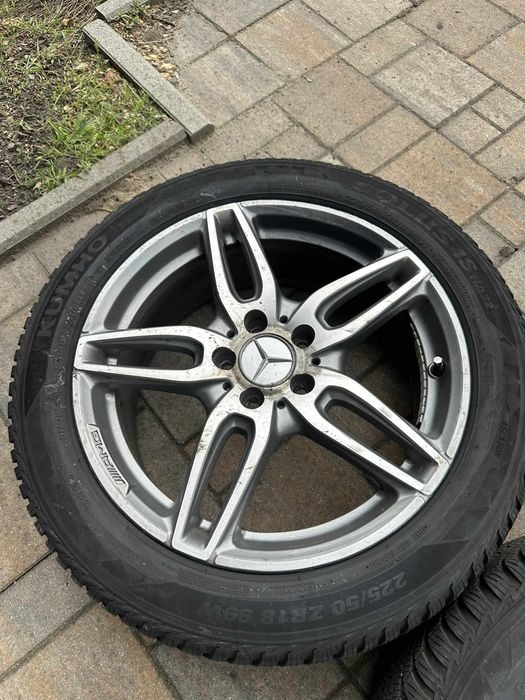 Felgi AMG Mercedes , opony KUHMO wielosezon jak nowe