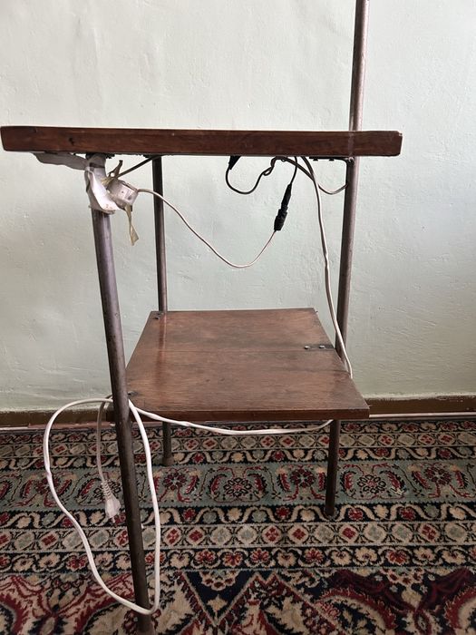 Stolik nocny lampka prl