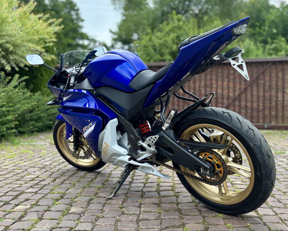 YAMAHA YZF 125, Kat. A1/B, Motocykl 125cm3! (RC DUKE CBR MT)
