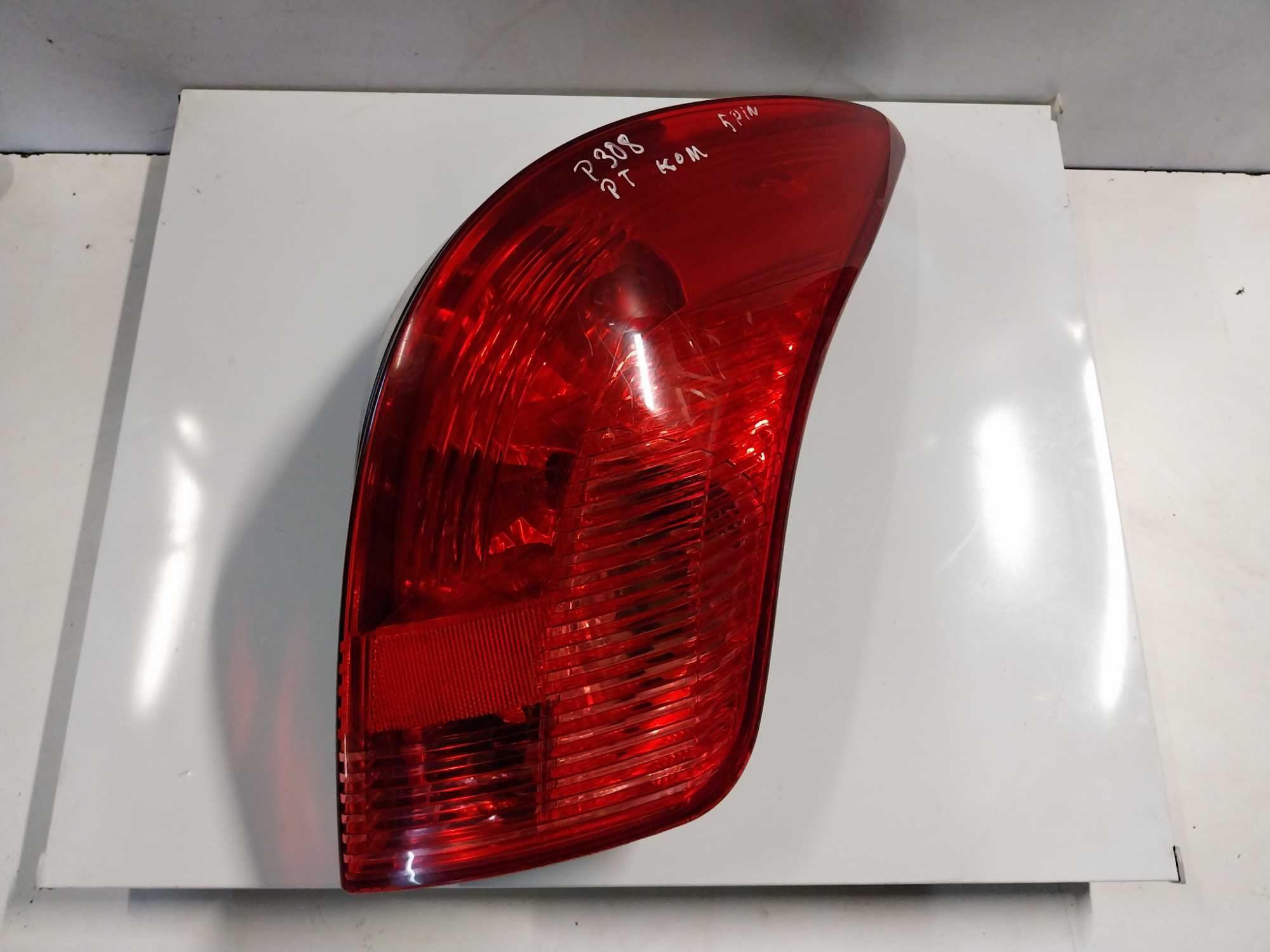 Lampa Prawy Tył Peugeot 308 Kombi SW Europa ! ! !