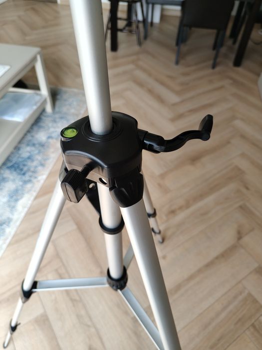 Statyw tripod lekki