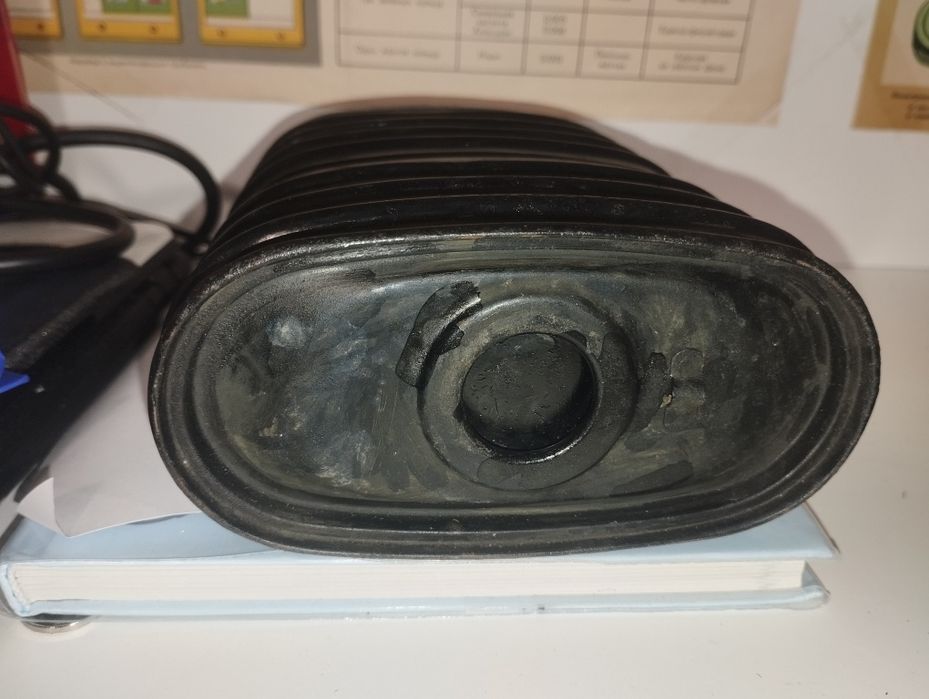 Продам фильтр от Противогаза Ео-12 каловый