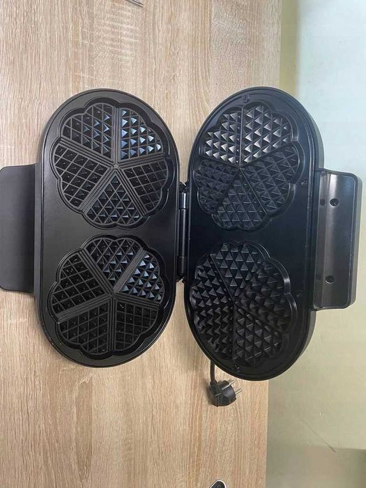 Severin WA 2106 Podwójna Gofrownica 1200 W #1900