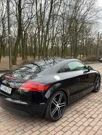 Audi TT 2.0i 2006 год Механика Europa