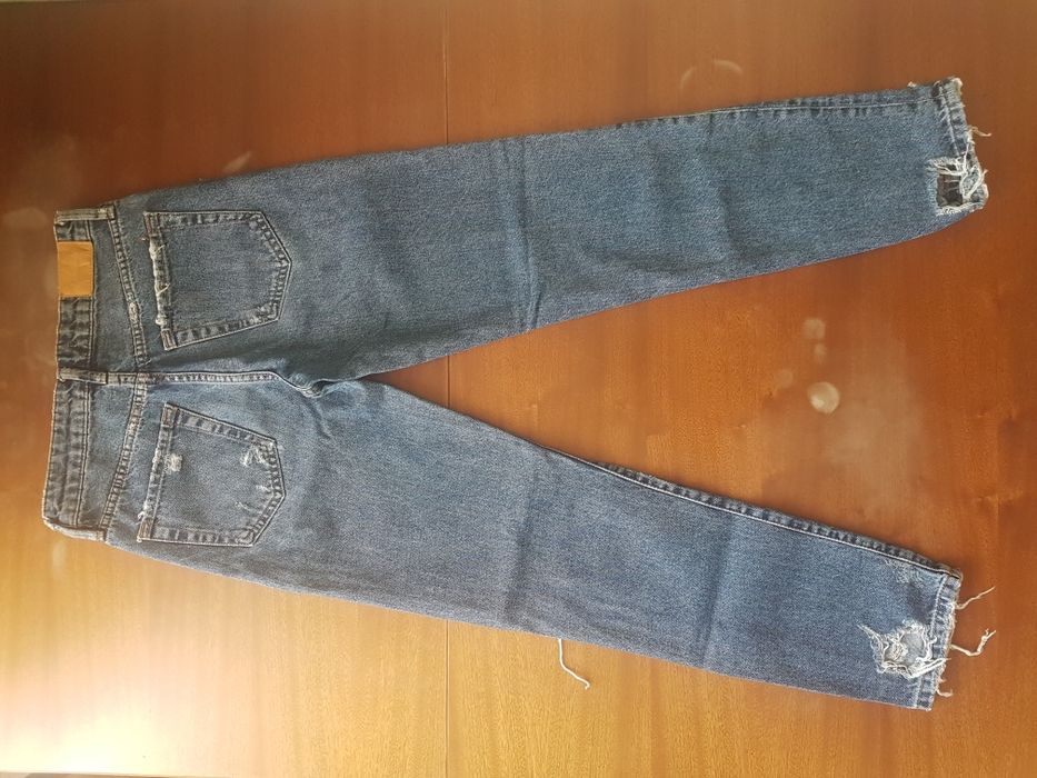 Джинсы Bershka slim boyfriend