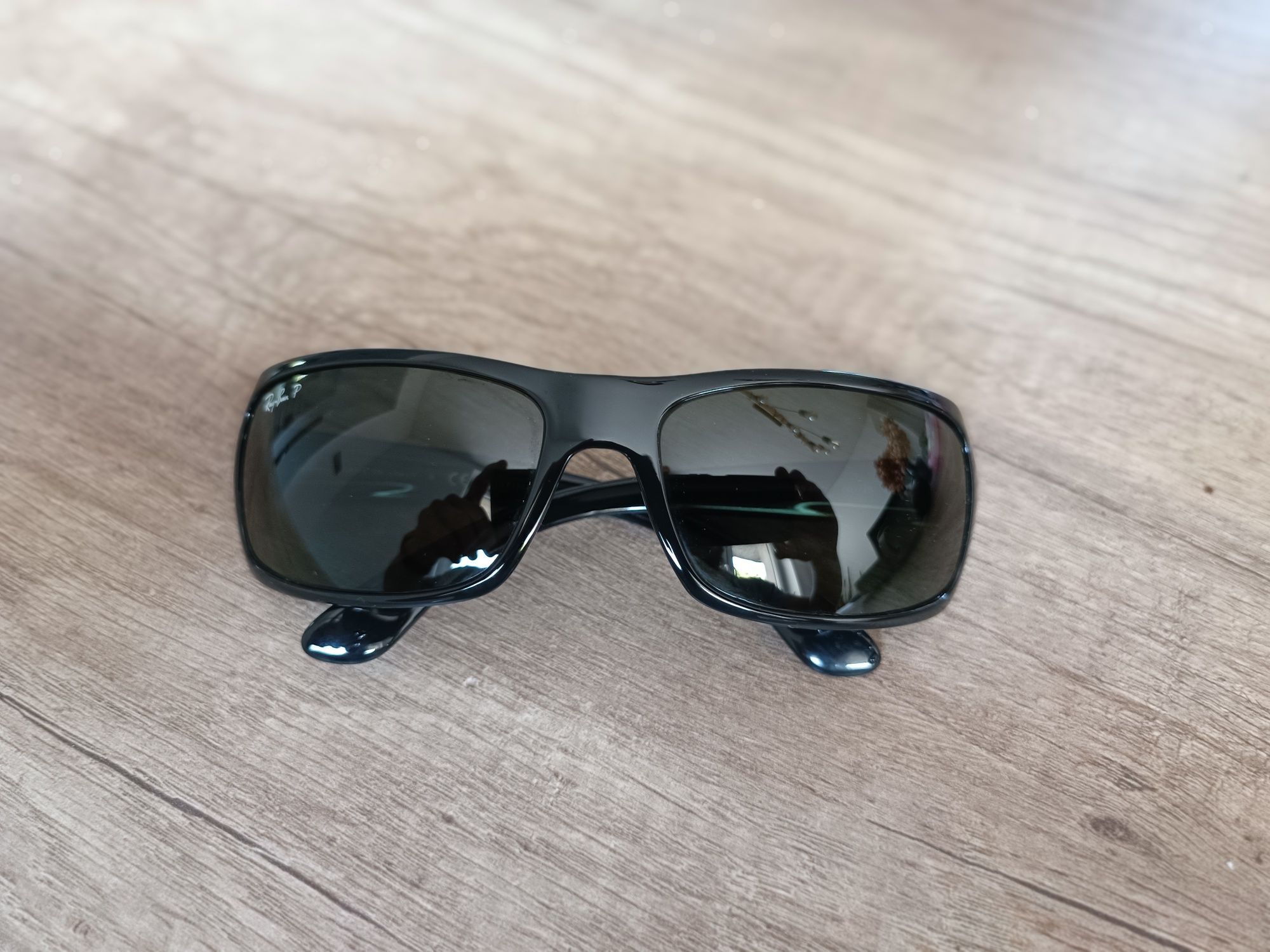 Okulary przeciwsłoneczne Rayban RB 4075