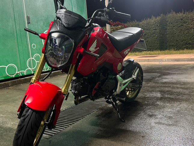 Vendo ou troco honda msx125