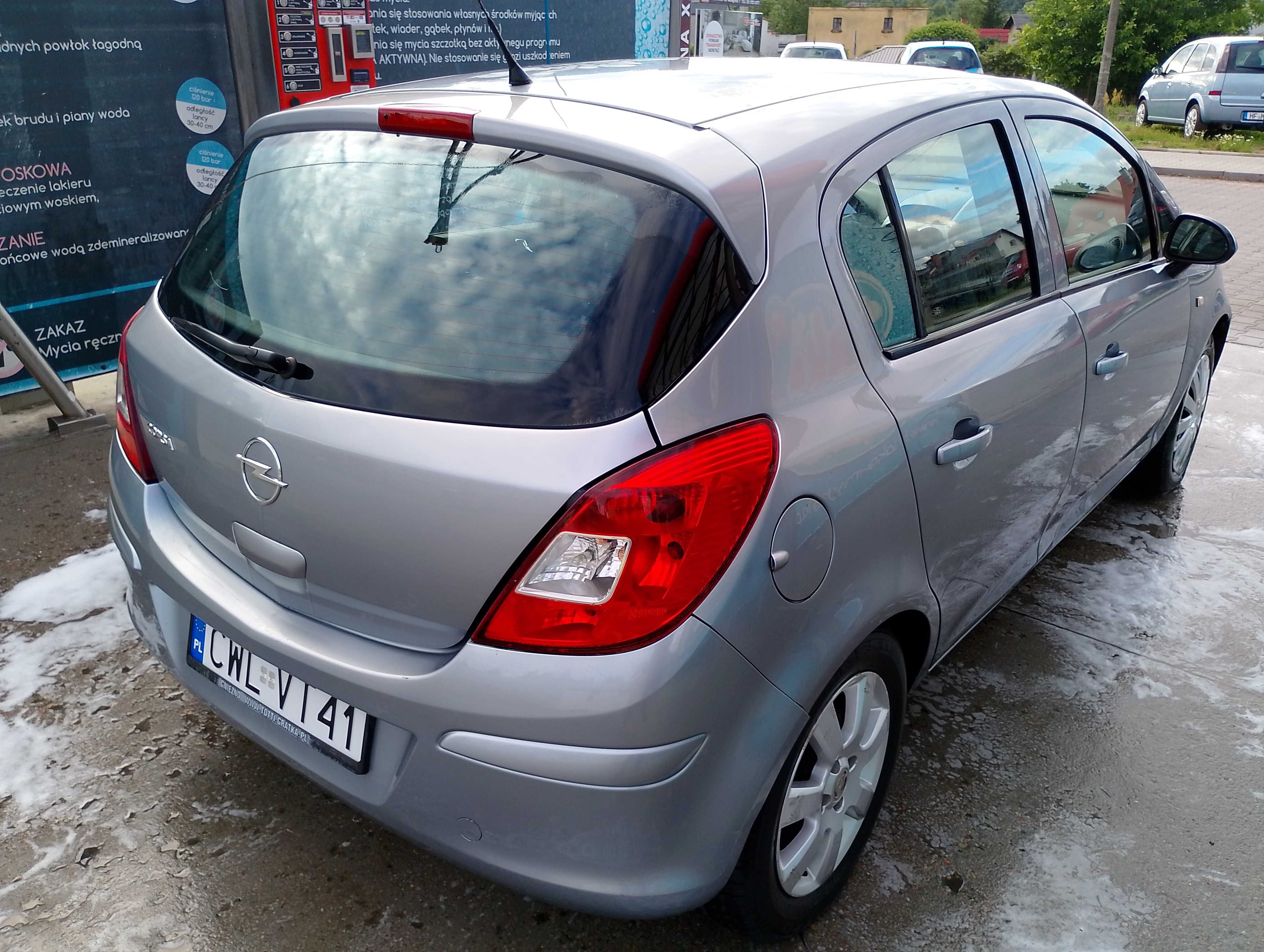 Opel CORSA D 1.2 + LPG