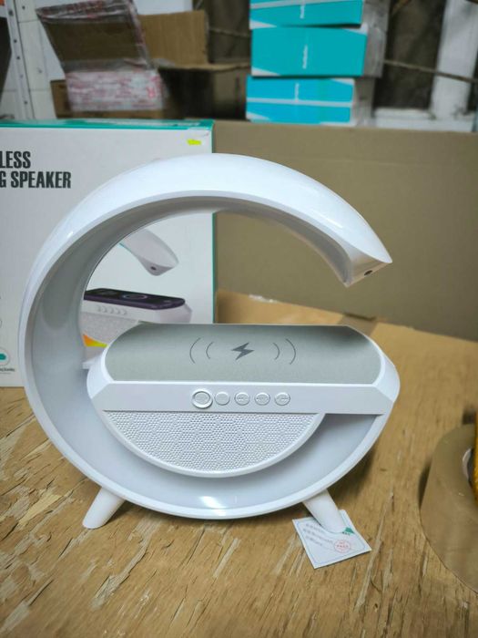 Акумуляторний нічник світильник YN-2209 з Bluetooth колонкою радіо