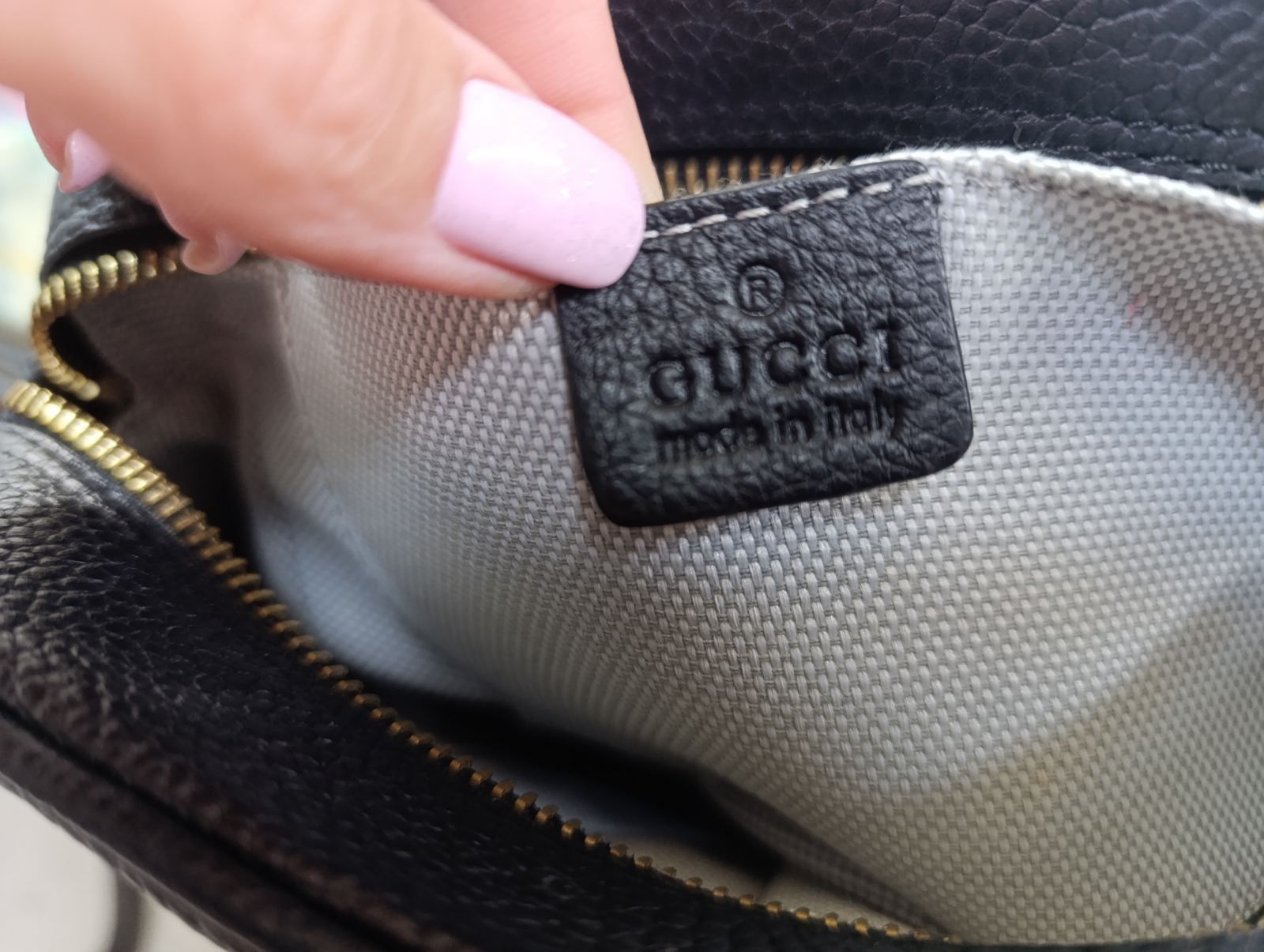 Продам сумку Gucci