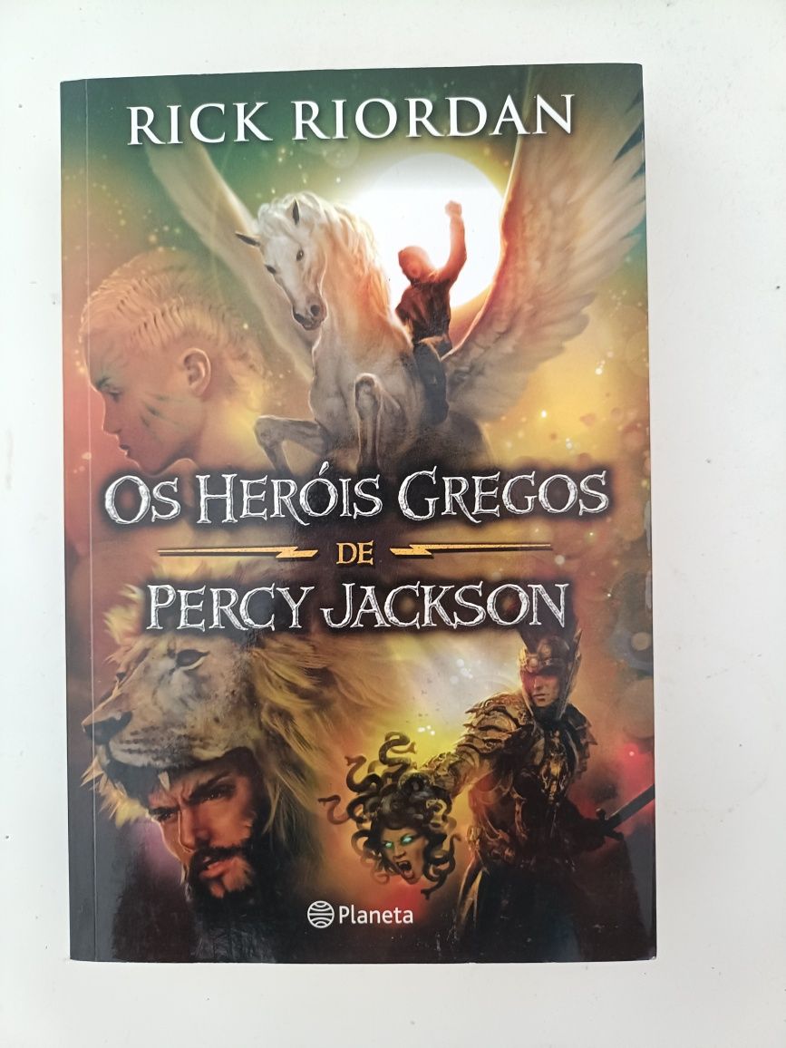 Livro "Os heróis gregos de Percy Jackson" de Rick Riordan