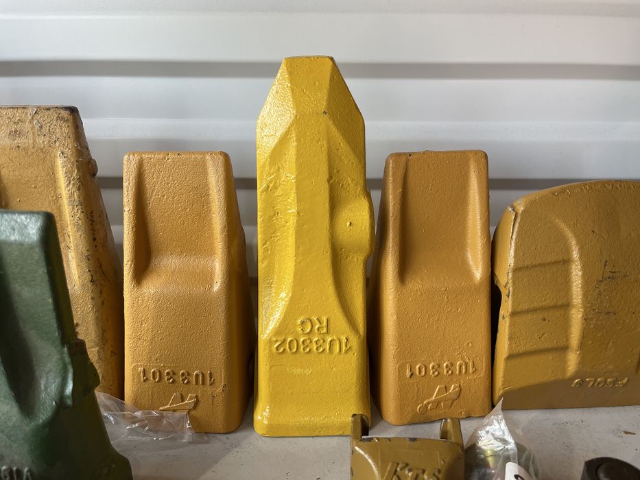 Зуби ковша, коронки, J300, Адаптера